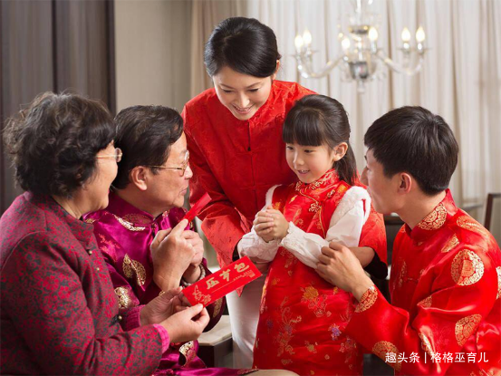 小时候过新年穿新衣，现在新年你们会给孩子准备特别的仪式感吗？