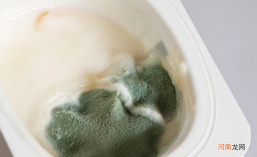 质监局曝出：这款大牌酸奶“酵母菌”超标370倍！小区超市就有卖，千万别给孩子买！