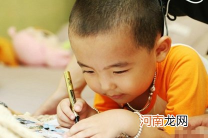 刚出生的男孩起什么名字好 新出生男孩起什么名字好