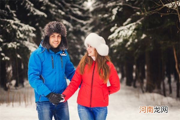 艺字高分女孩起名，艺字开头文雅的女孩名字