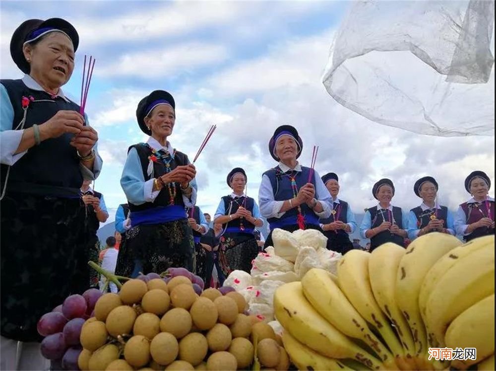 达幕大会是哪个民族的传统活动 火把节哪个民族的节日风俗