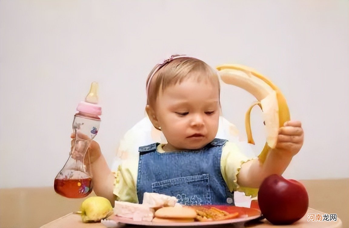 照顾3岁前的宝宝，不要添加这4种饭，以免对宝宝不好，影响发育