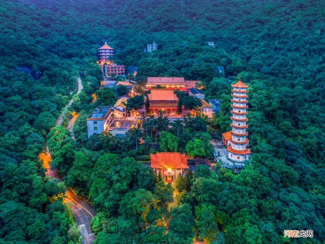 国内最值得去的十大旅游胜地 国内旅游景点推荐大全