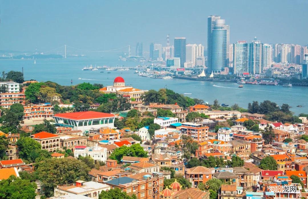 国内最值得去的十大旅游胜地 国内旅游景点推荐大全