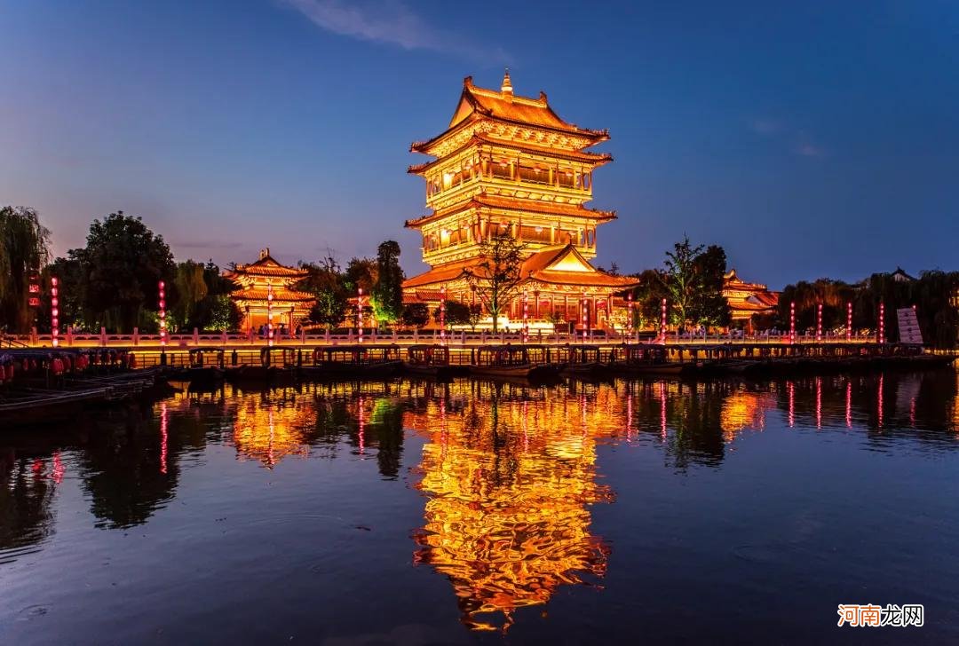 国内最值得去的十大旅游胜地 国内旅游景点推荐大全