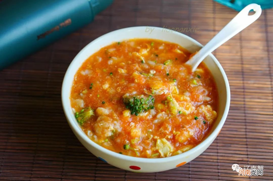 给宝宝做西红柿疙瘩汤，这个步骤不能省，不油腻味清甜，非常好吃