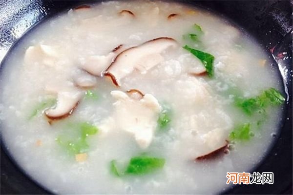 香菇鸡肉粥怎么做不腥 1岁宝宝香菇鸡肉粥的做法