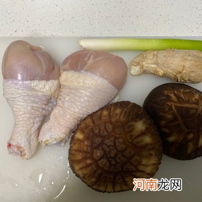 香菇鸡肉粥怎么做不腥 1岁宝宝香菇鸡肉粥的做法