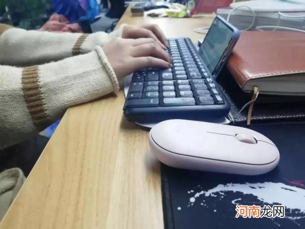 手机蓝牙的作用和用法 手机跟平板蓝牙连接起啥作用