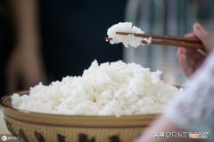 黑米饭有何功效 黑米蒸米饭营养价值