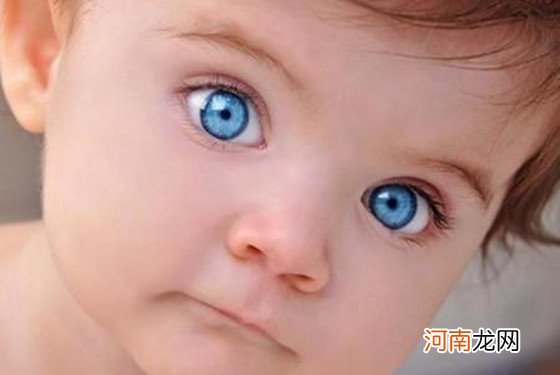 新生儿眼角有红色印记 竟是这么一回事