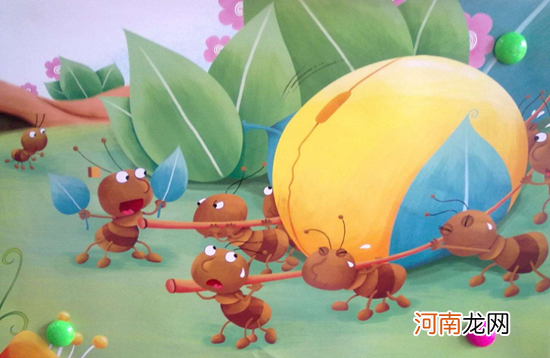 儿童睡前故事《小蚂蚁的蘑菇伞》 成长路上定不会孤单