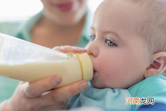 别傻了！新生儿吃奶次数太频繁 90%与饥饿无关