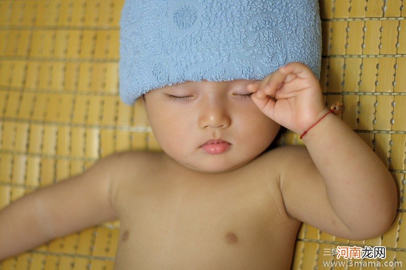 了解退热贴多少度可以用才能为宝宝发烧安全降温