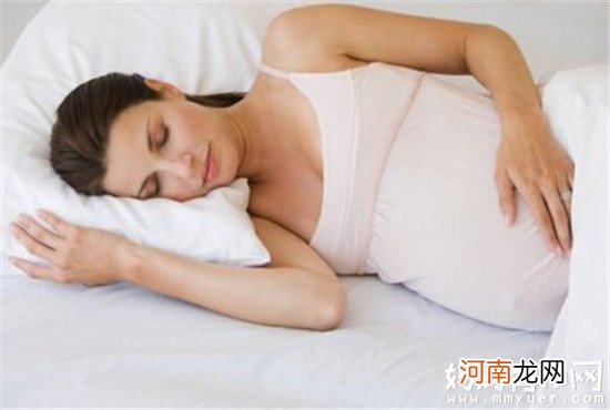 10个孕妈9个都在担心的问题：孕妇侧着睡会压着宝宝吗