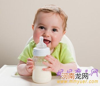 宝宝咳嗽吐奶是怎么回事？
