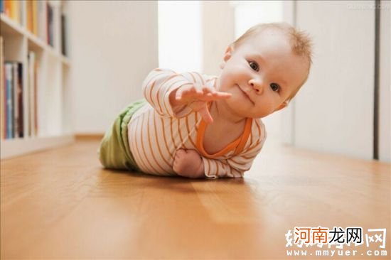 宝宝学爬有好处多多 如何让宝宝正确的学习爬行