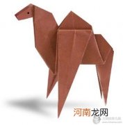 幼儿手工折纸--单峰骆驼