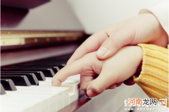 贝多芬4岁、肖邦6岁学琴 孩子学钢琴的最佳年龄是几岁