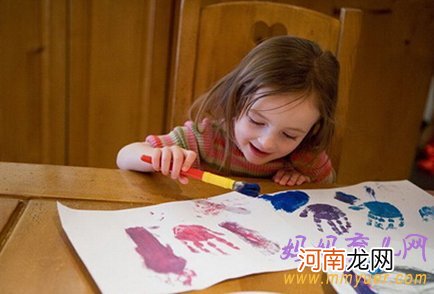 1-9岁孩子画画的正确方法
