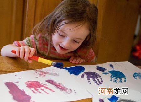 5个颜色游戏培养宝宝学画画兴趣