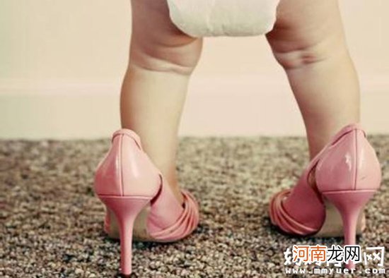 宝宝人生中的第一双鞋要怎么选择？
