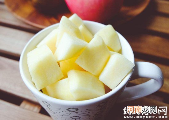 6个月宝宝辅食食谱——苹果米糊的做法