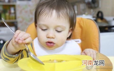 宝宝辅食怎么吃 比吃什么更重要