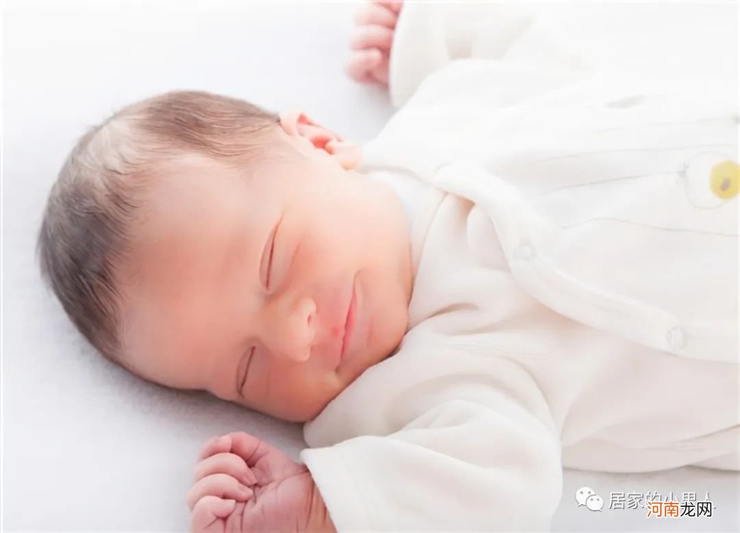 小睡调整：第 4天增补知识：了解宝宝的昼夜节律