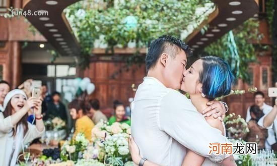 江珊与前夫高曙光以及女儿照片 江珊高曙光为什么离婚