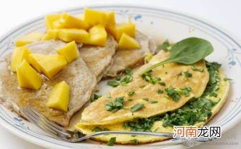 2岁宝宝食谱 摊莜麦蛋饼的做法