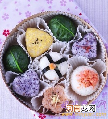 把饭菜做成这样 孩子还有什么理由拒绝吃饭？