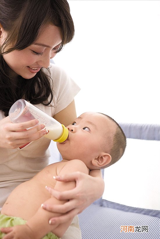 婴儿腹胀气快速排气法