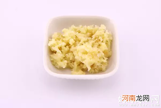 儿童补钙食谱——蒜蓉焗大虾的做法