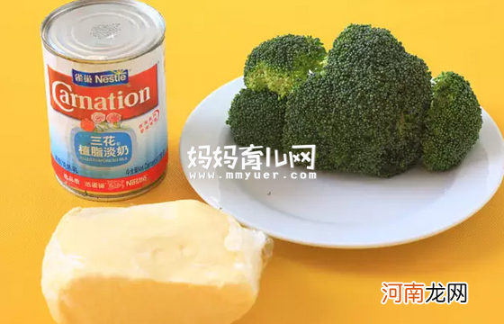 宝宝补维生素食谱——西兰花奶油浓汤的做法