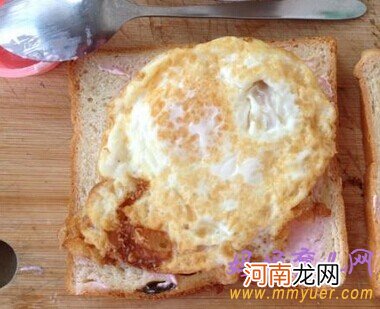 儿童营养早餐搭配 黄瓜鸡蛋三明治