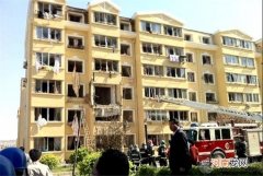 大连小区发生燃气爆炸 一女子从25楼被炸飞坠地