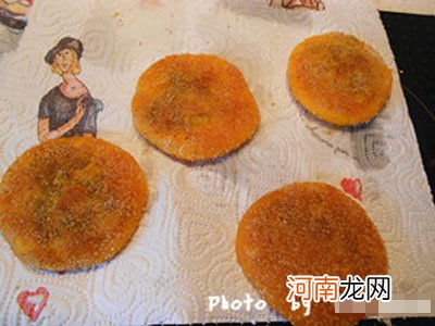 附图 1-3岁宝宝食谱——美味南瓜饼的做法步骤