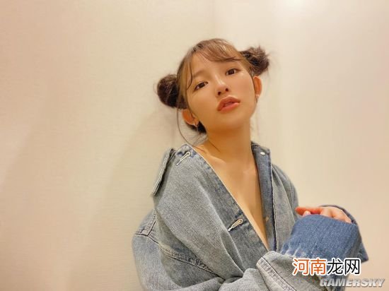 “I杯”有多沉？写真女星天木纯新冠康复最新企划