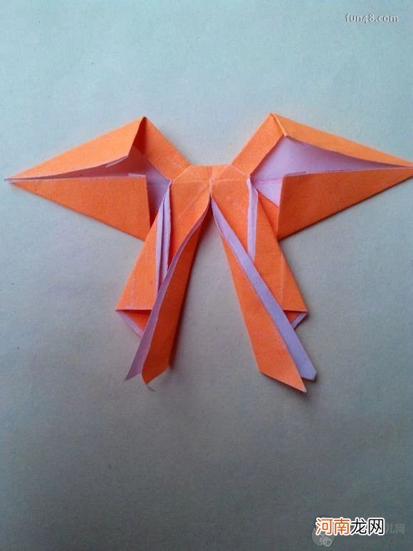 纸蝴蝶结的折法