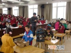 幼儿园大班科学活动《有趣的蜡》