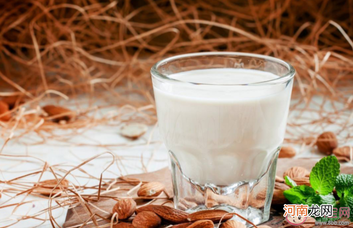 植物奶|植物奶是牛奶吗 植物奶比牛奶好吗