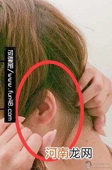 简单韩式短发发型扎法 图解