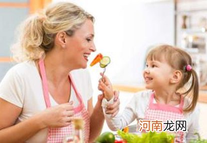 孩子吃饭慢怎么办？幼儿园吃饭慢孩子个案分析