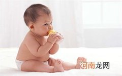 人工喂养：怎么为宝宝选择合适的奶瓶奶嘴