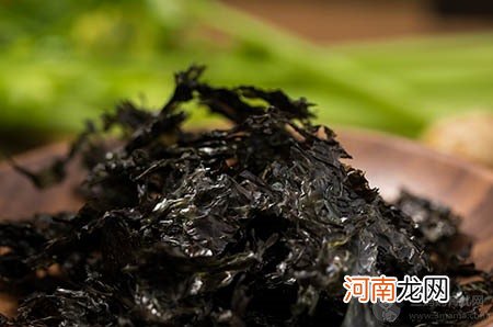 孩子秋冬季咳嗽老不好？当心这 4 类食物！