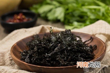 孩子秋冬季咳嗽老不好？当心这 4 类食物！