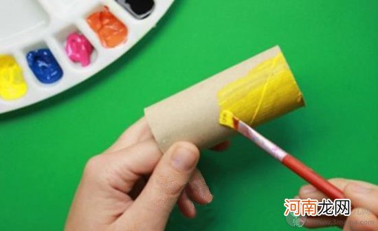 用卷纸筒制作小手工