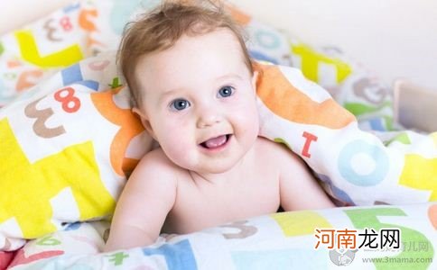 新生婴儿的奶痂如何清洗