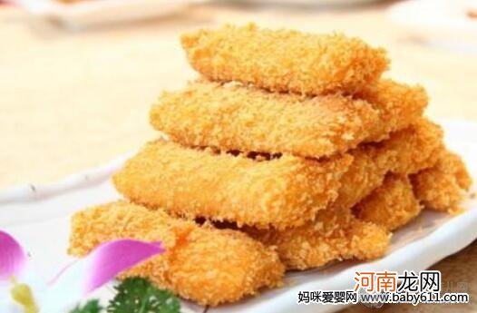 儿童食谱西式糕点：香蕉卷